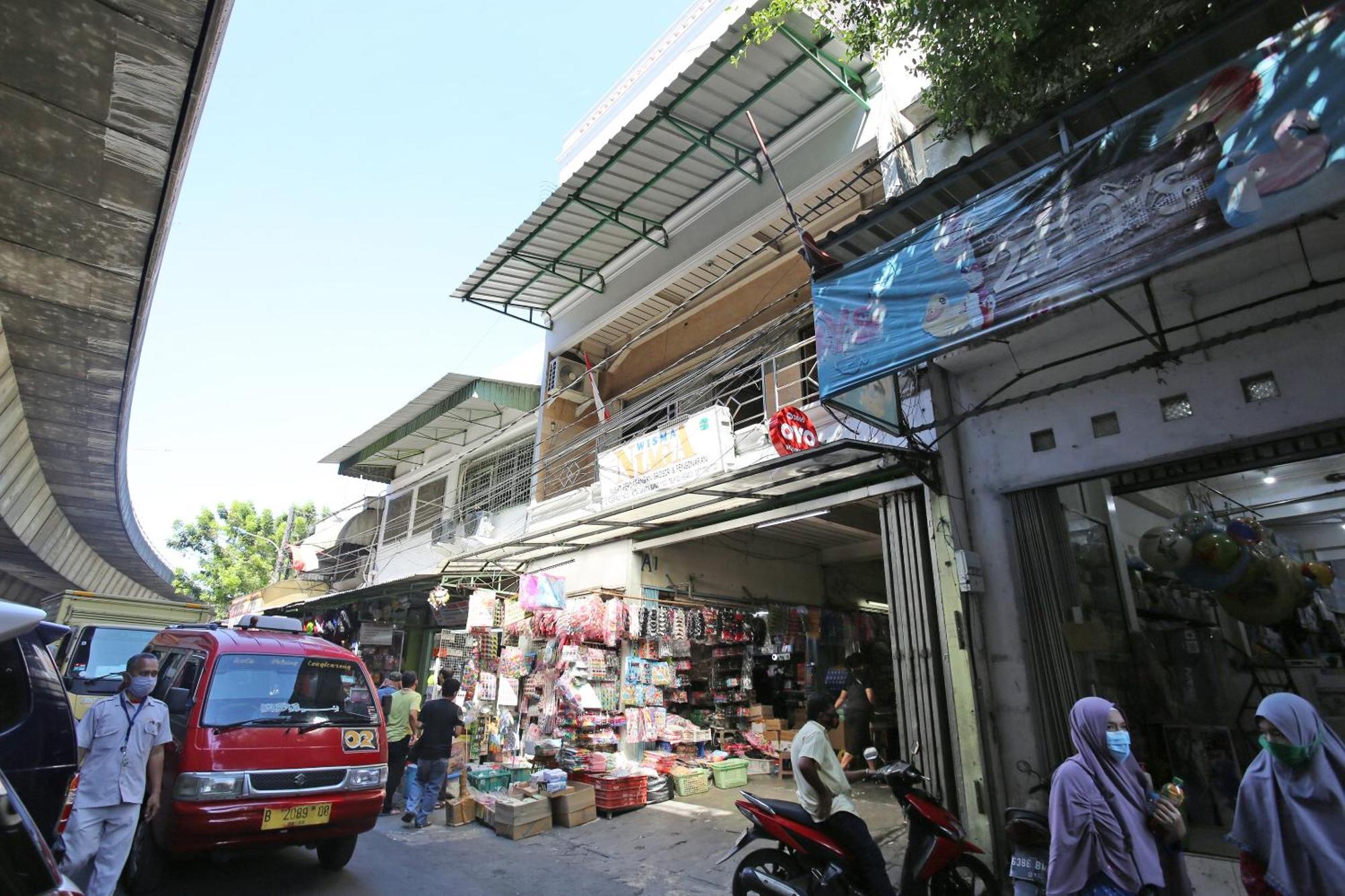 Oyo 3865 Wisma Niaga Jakarta Exterior foto